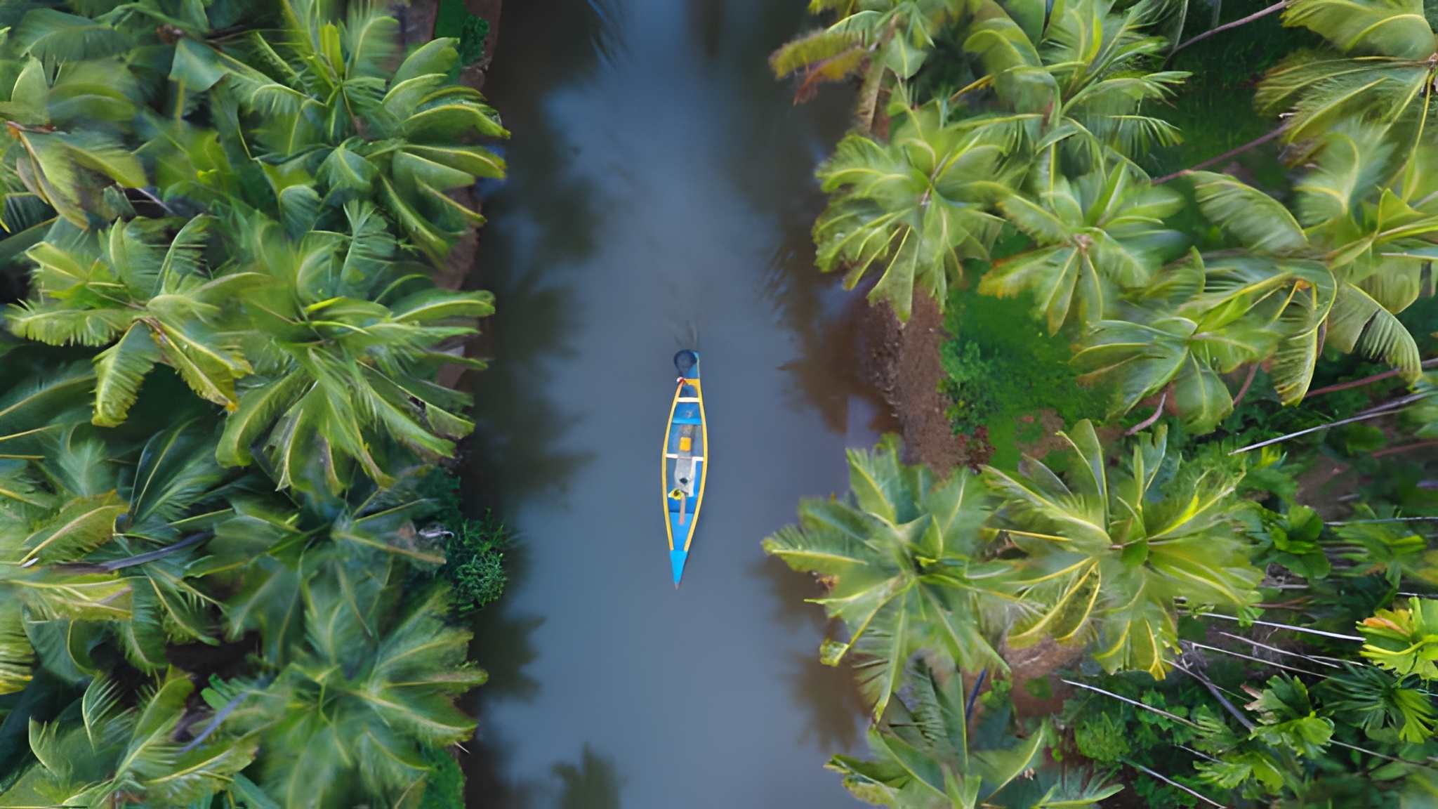 About 7xm693e4dd8b09d3