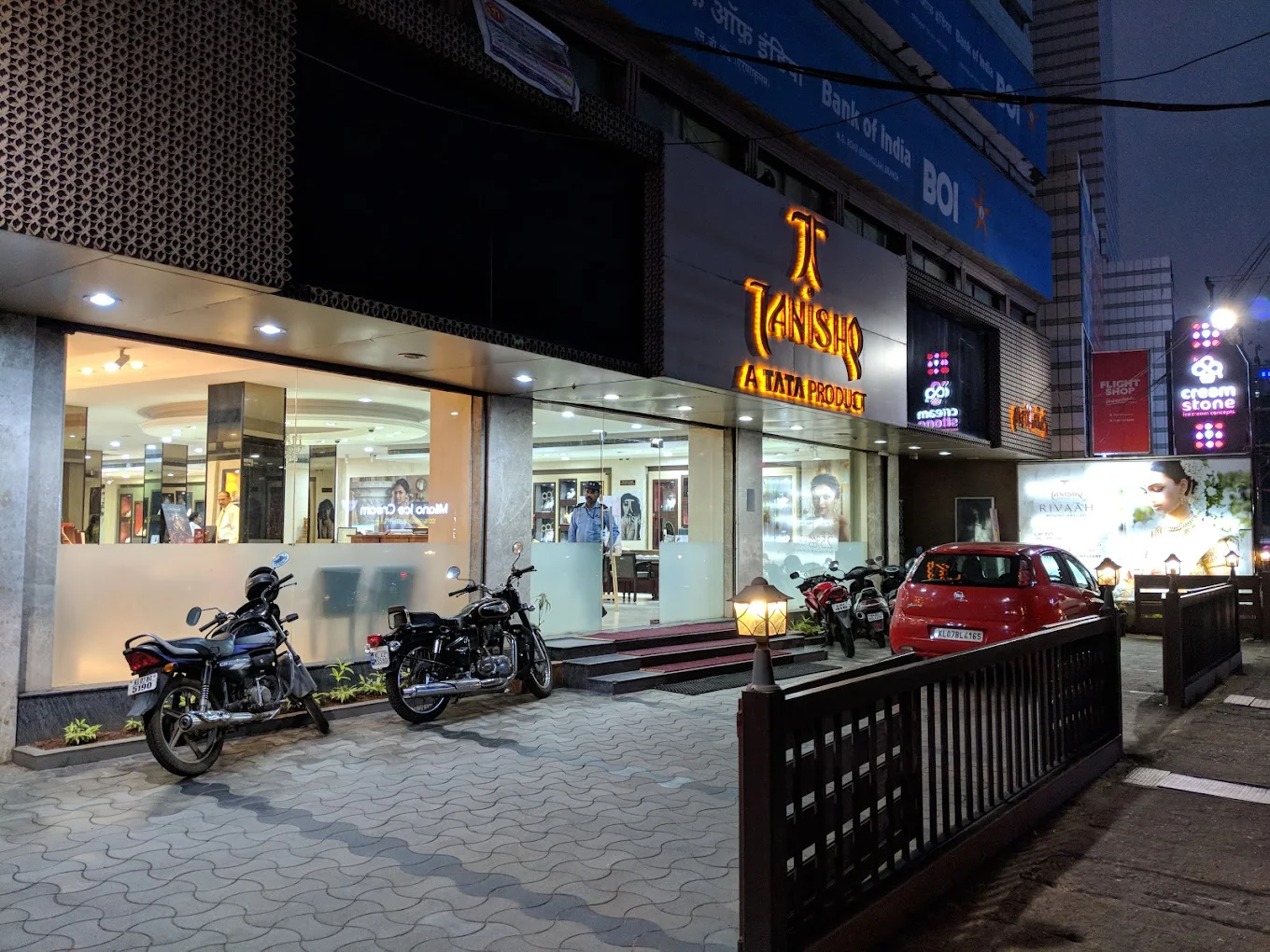 Tanishq Jewellery – Cochin – Ravipuram